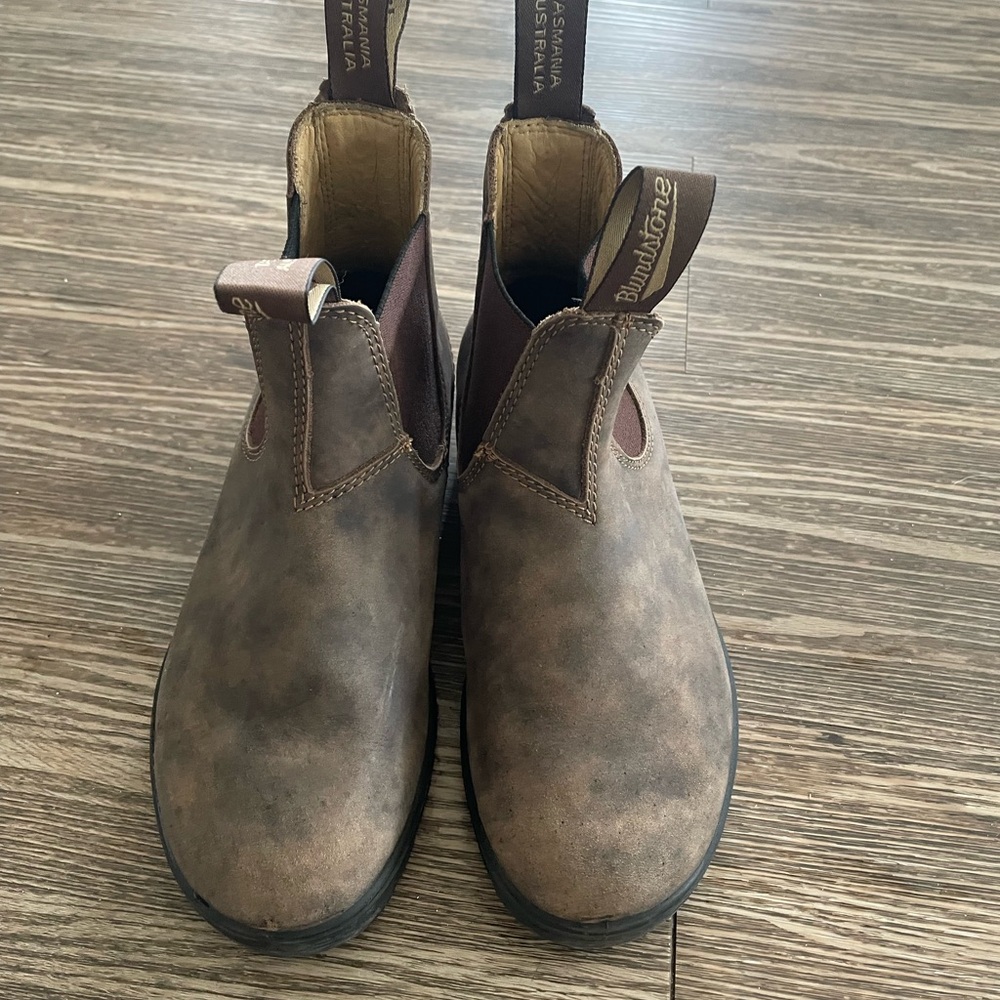 Blundstone Brown Chelsea Boots